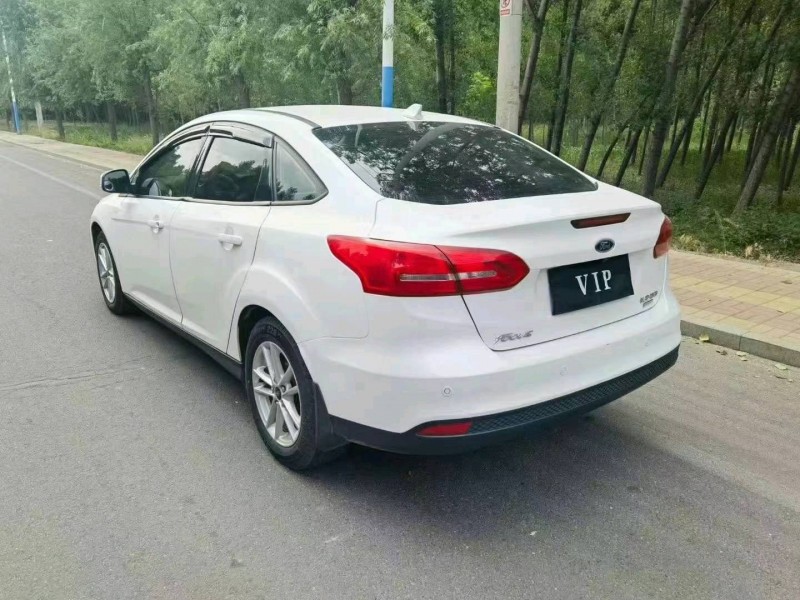 东营17年福特福克斯2