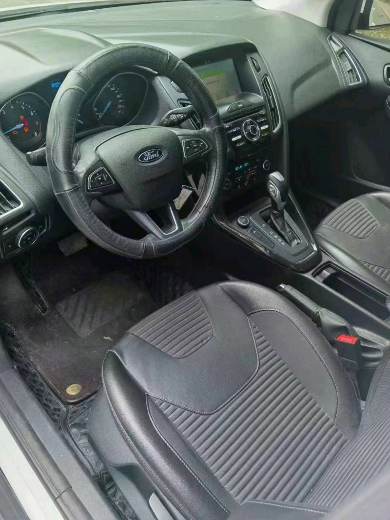 东营17年福特福克斯9