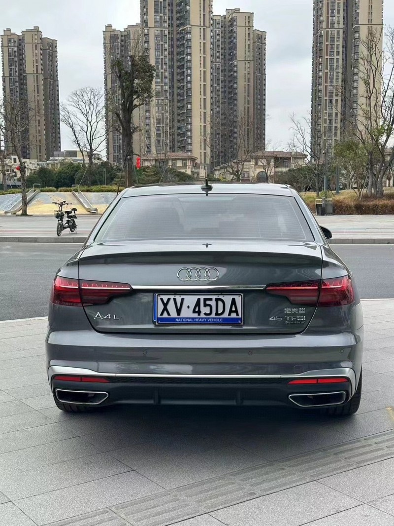 东莞22年奥迪A4L9
