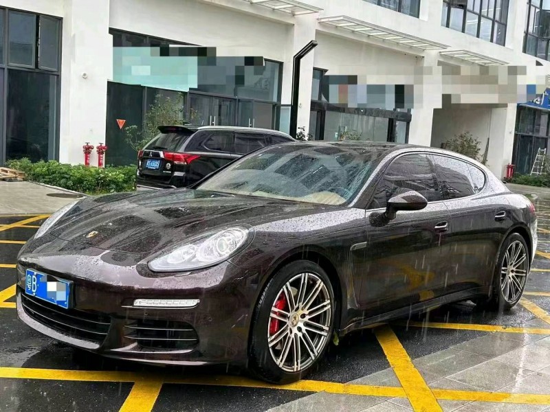 广州13年保时捷帕拉梅拉3