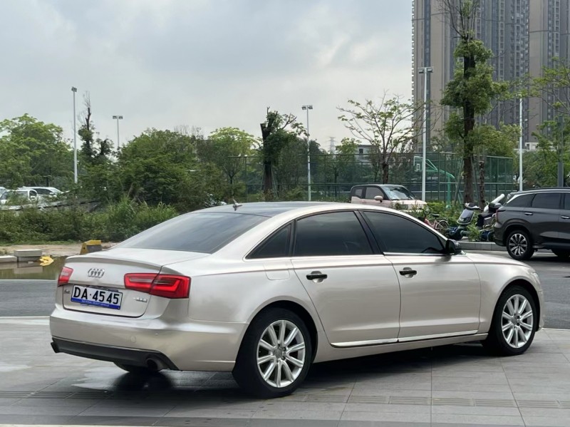 东莞15年奥迪A6L8