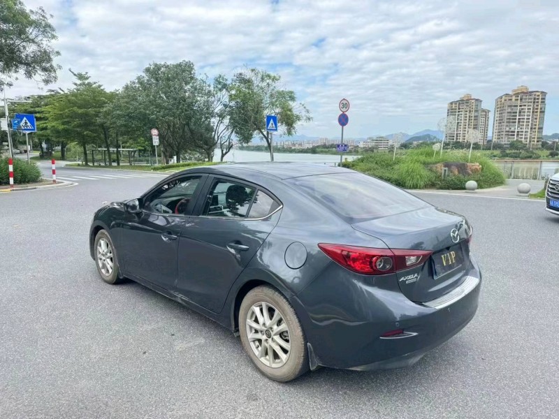 佛山16年马自达昂克赛拉9