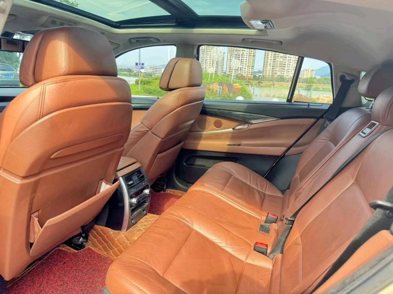 佛山12年宝马5系GT3