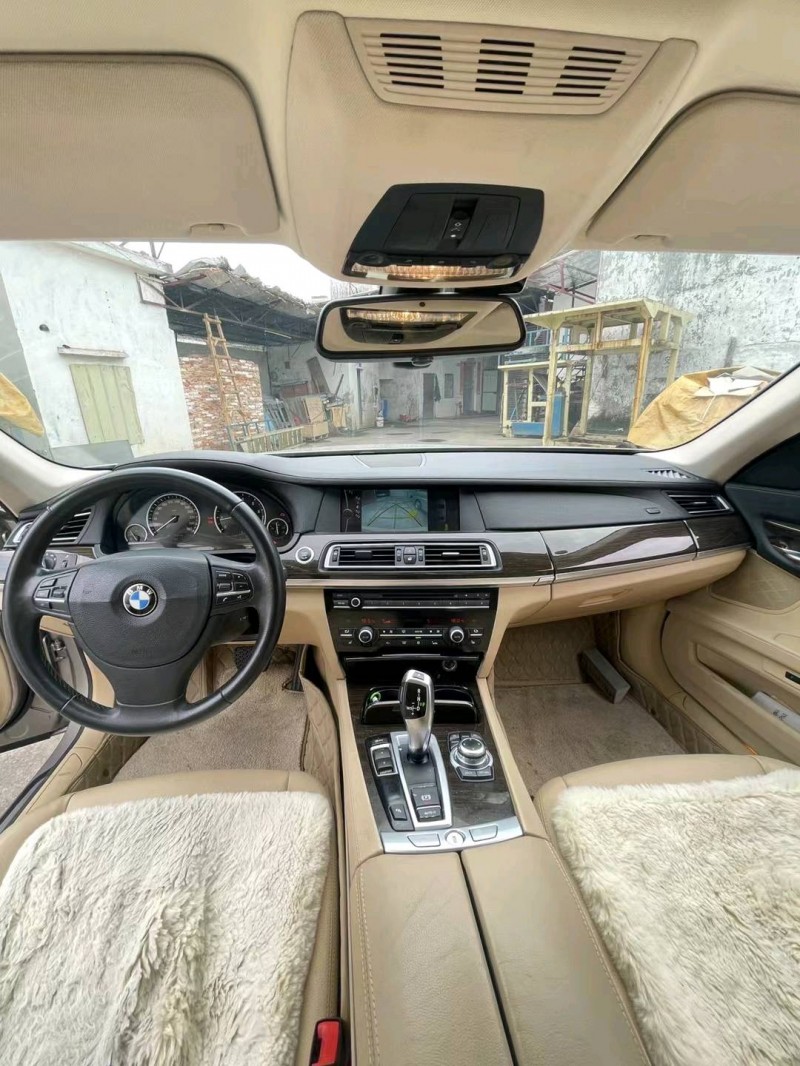 佛山12年宝马7系5