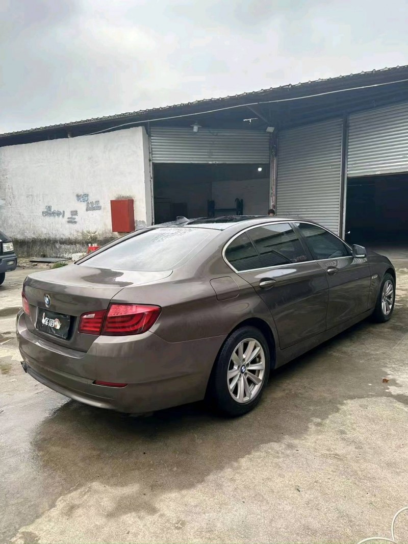 佛山13年宝马5系8