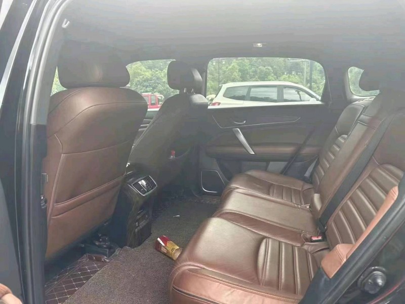 重庆20年本田冠道6