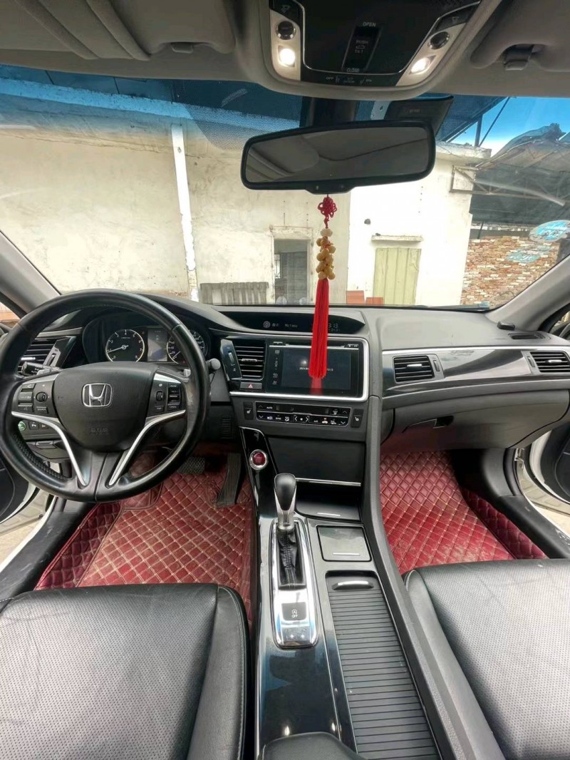 佛山23年本田雅阁5