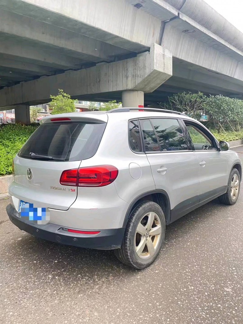 佛山14年大众途观6