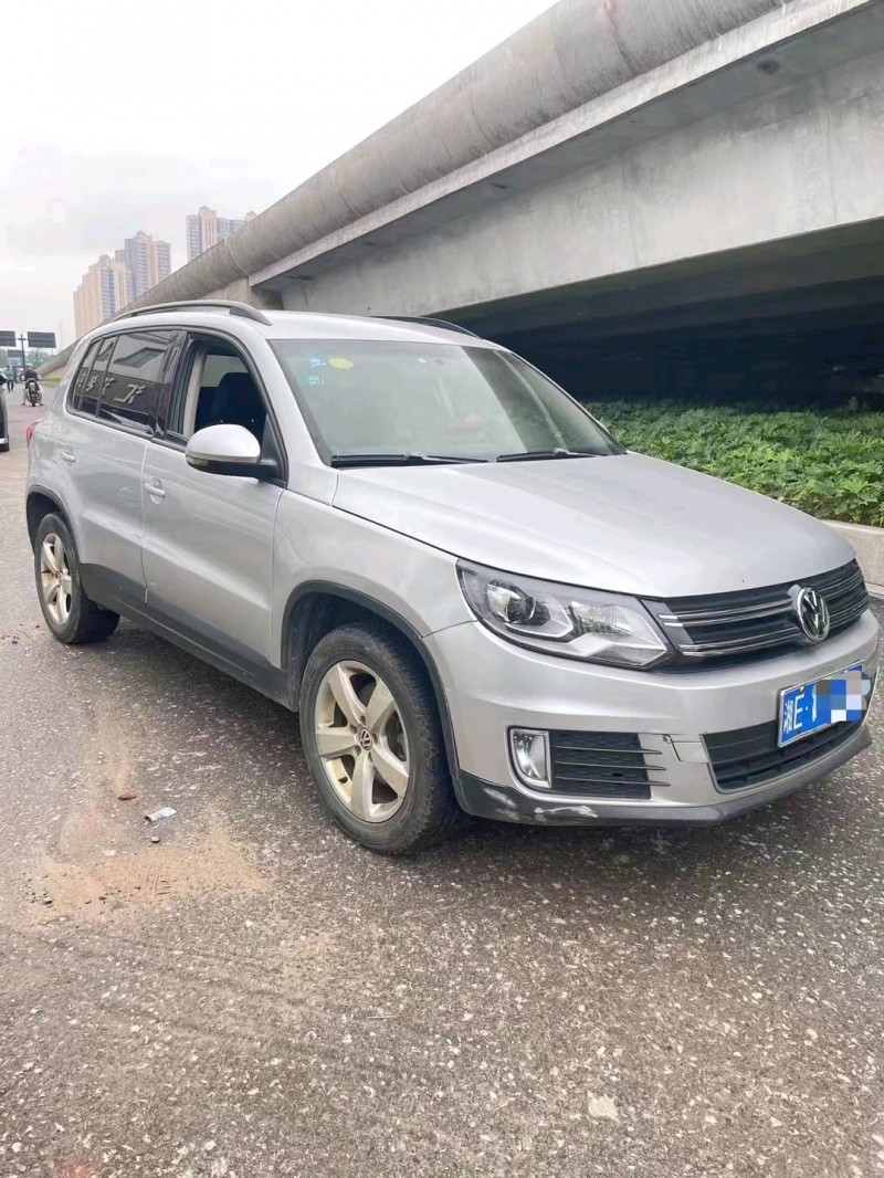 佛山14年大众途观7