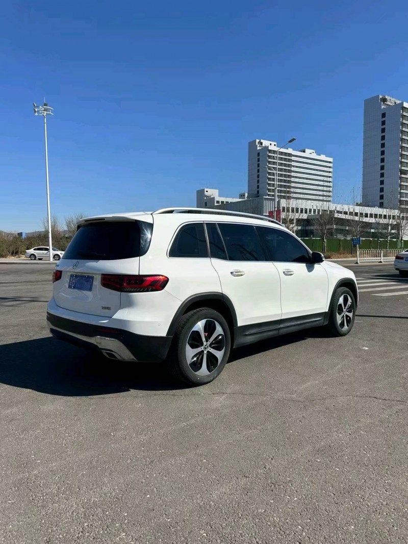 佛山22年奔驰GLB7