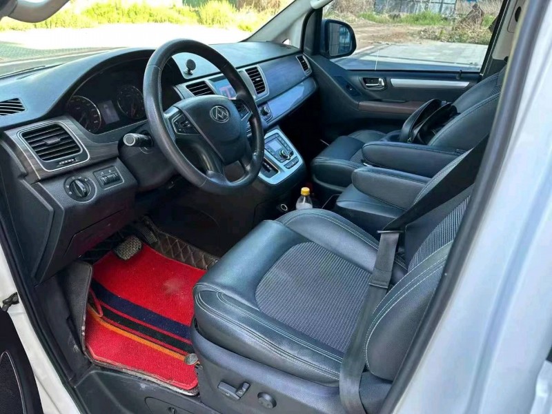 济南18年大通G103