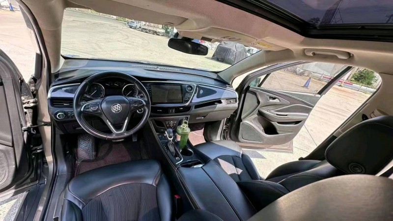 东营16年别克昂科威9