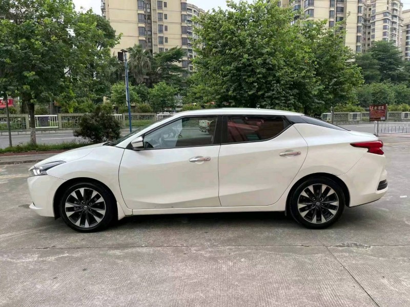 珠海18年日產藍鳥3
