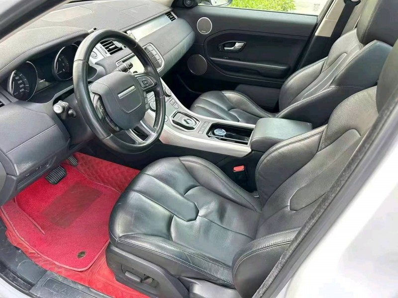 东营15年路虎极光8