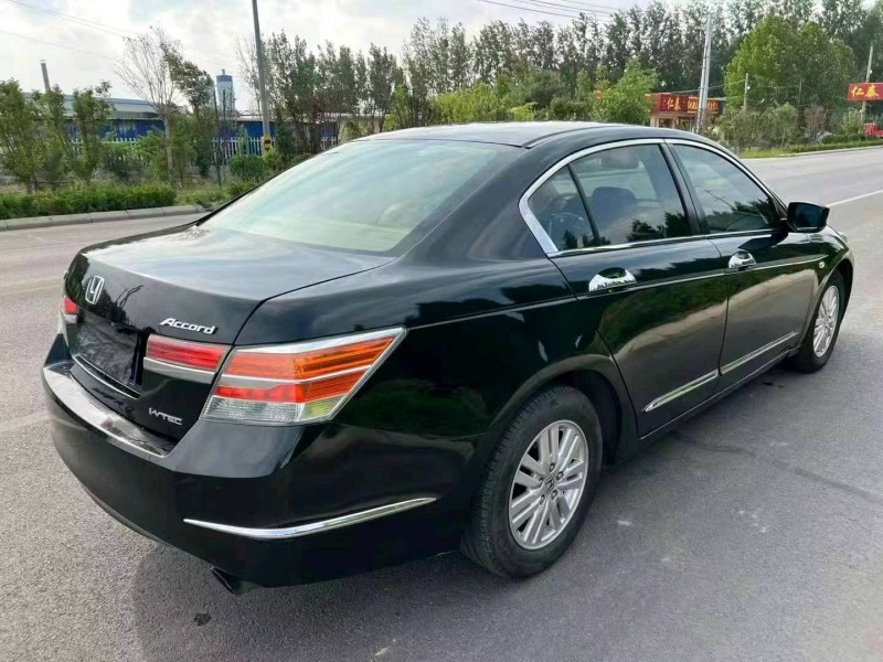 枣庄13年本田雅阁7