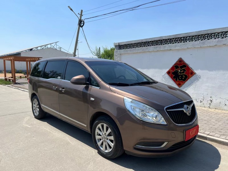 青岛19年别克GL83