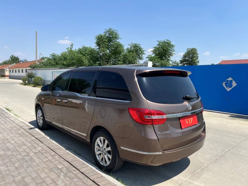 青岛19年别克GL84