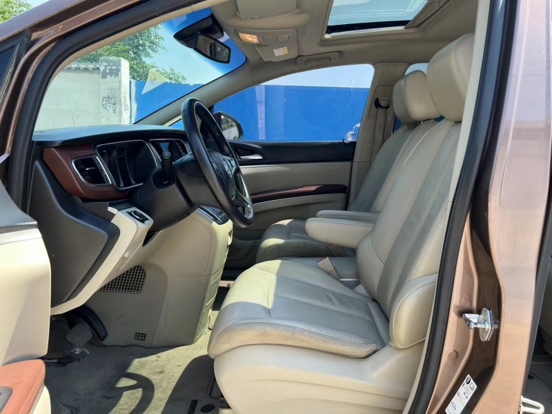 青岛19年别克GL87