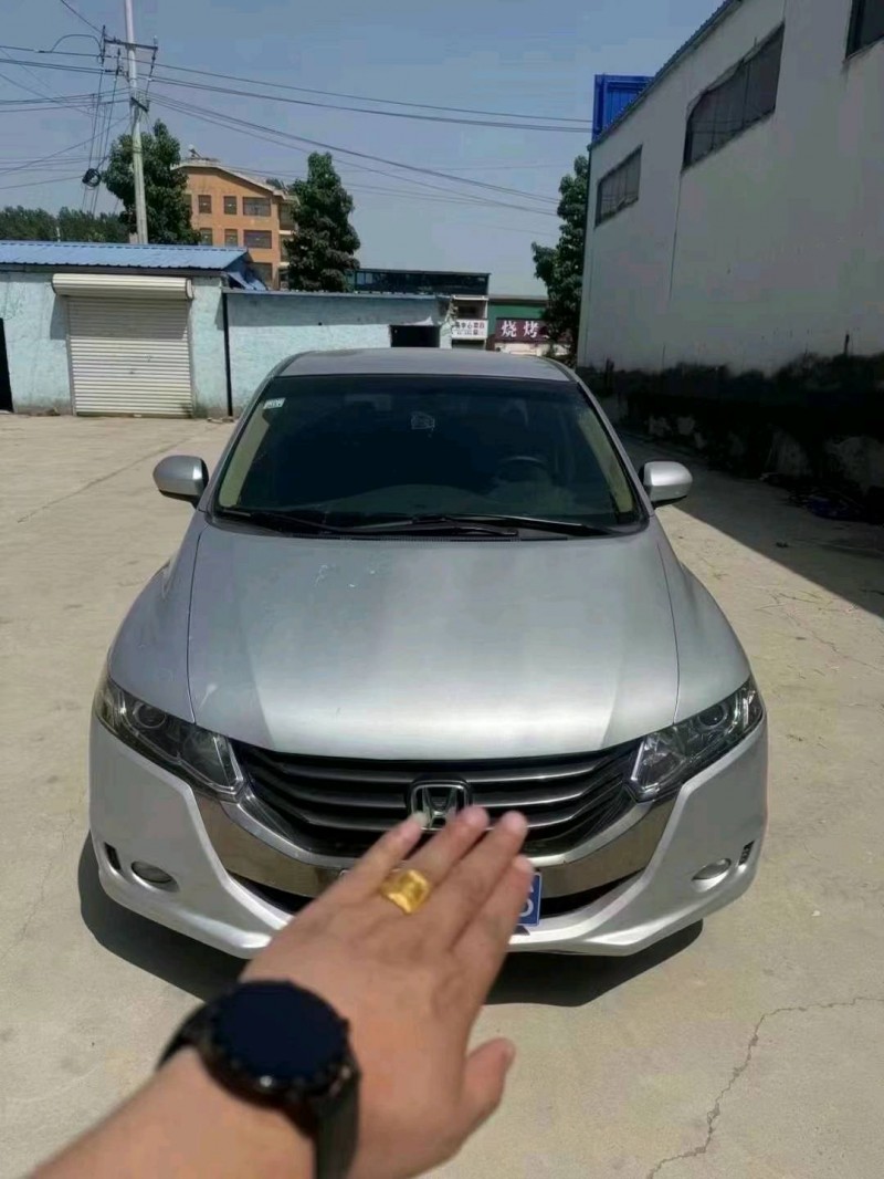 菏泽11年本田奥德赛1