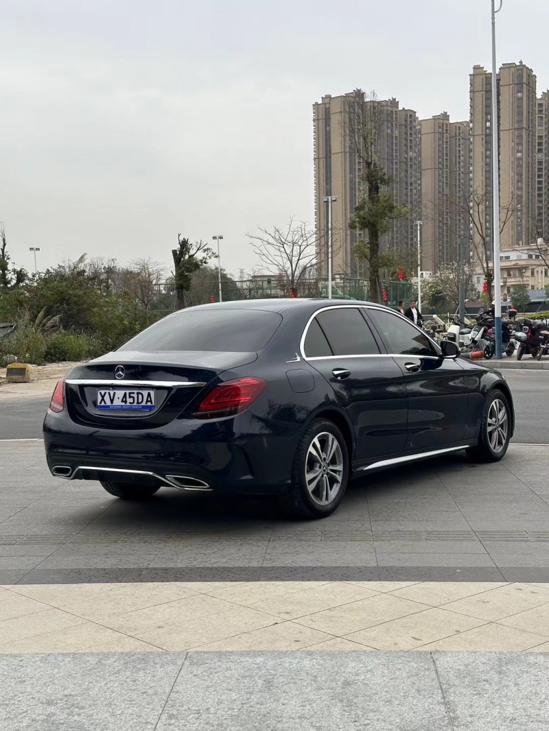 东莞20年奔驰C8