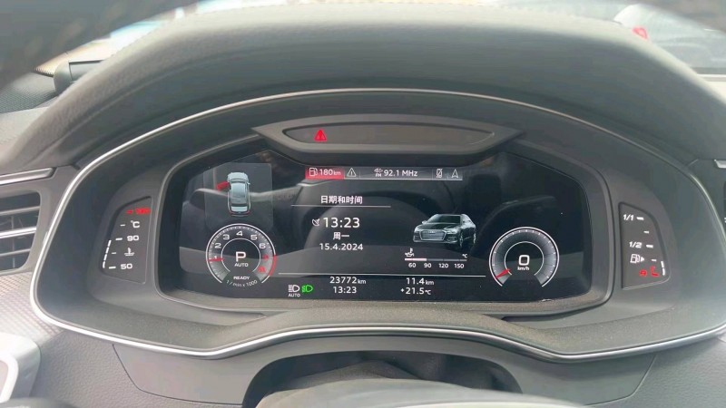 青岛21年奥迪A6L3