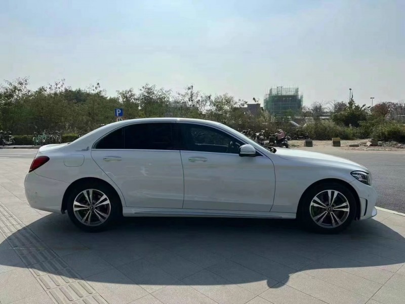 东莞20年奔驰C8
