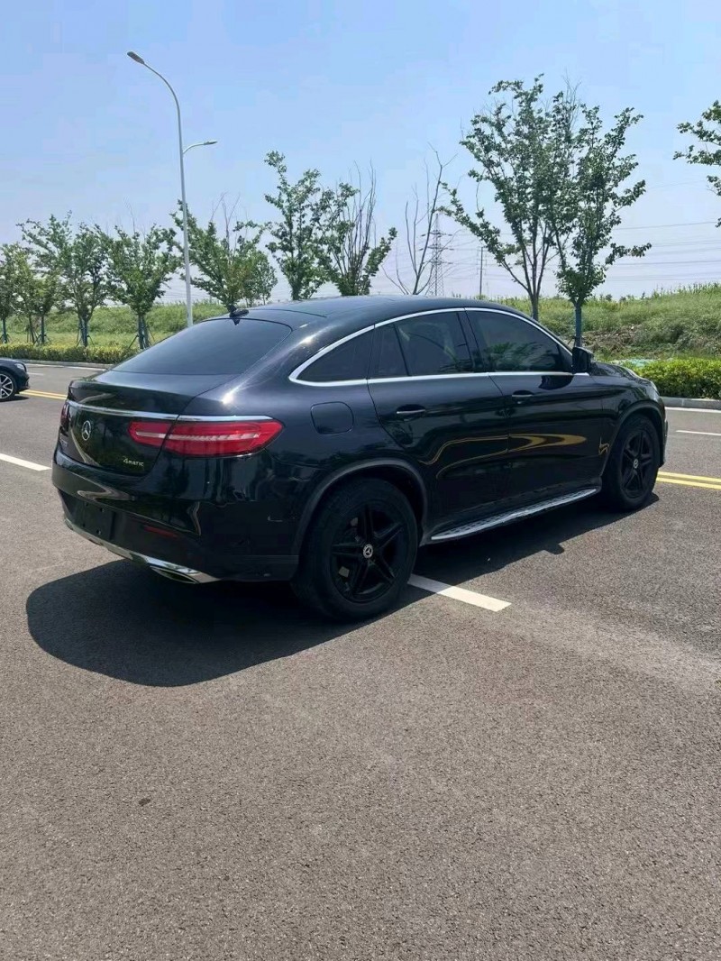 徐州19年奔驰GLE8