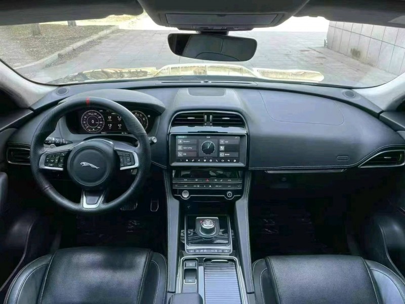 吉林20年捷豹F-PACE4