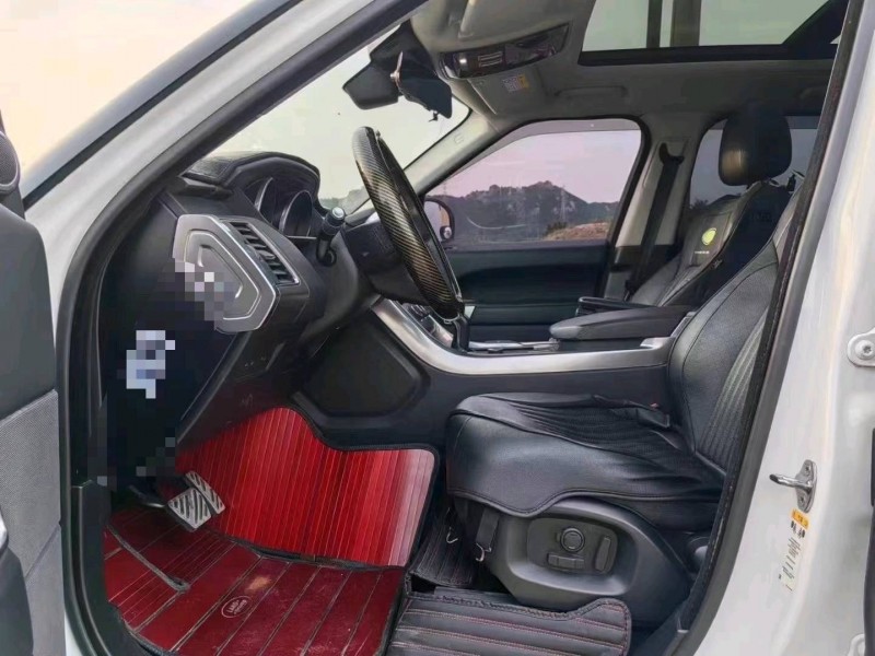 青岛17年路虎揽胜运动4