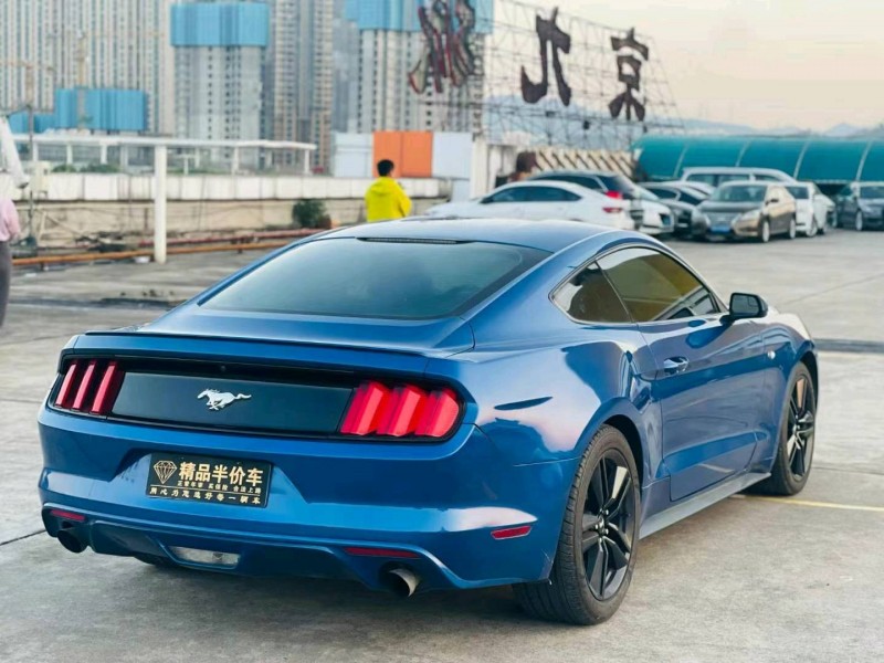 东莞17年福特野马8