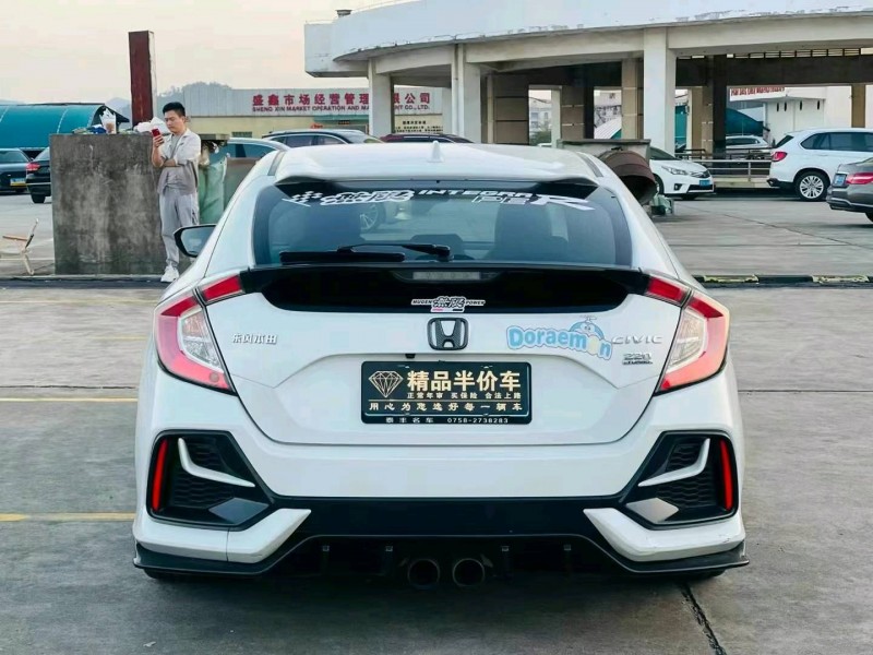 东莞21年本田思域8