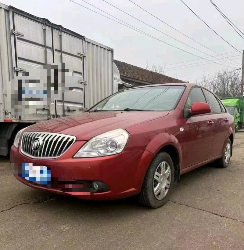 青岛14年别克凯越2