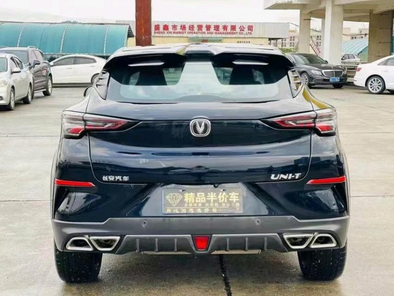 东莞21年长安汽车UNI-T7