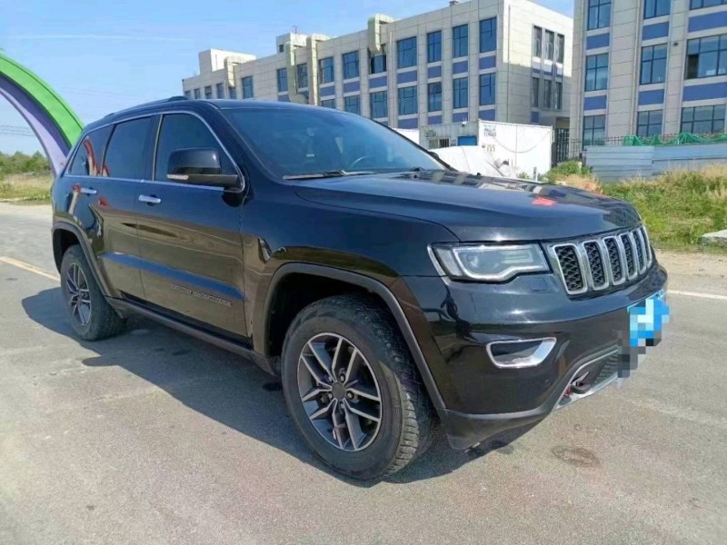 淄博20年Jeep大切诺基3