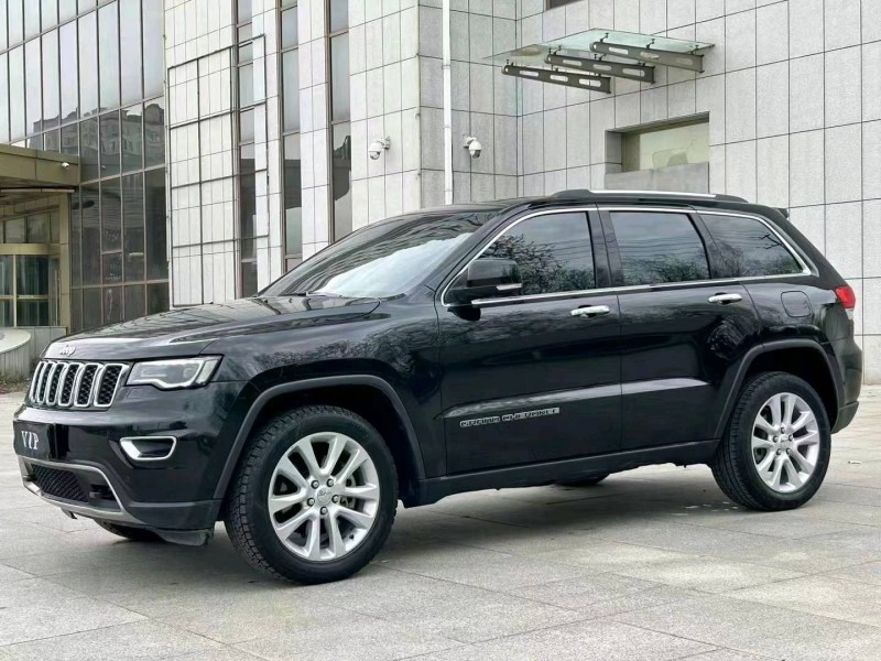 吉林18年Jeep大切諾基2