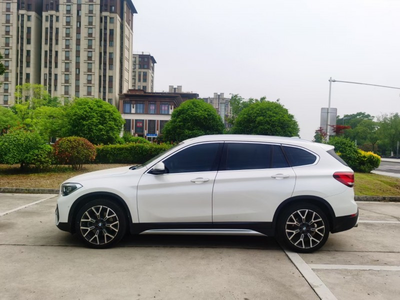 苏州20年宝马X15