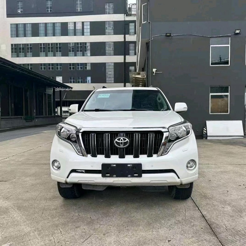 佛山17年丰田普拉多1