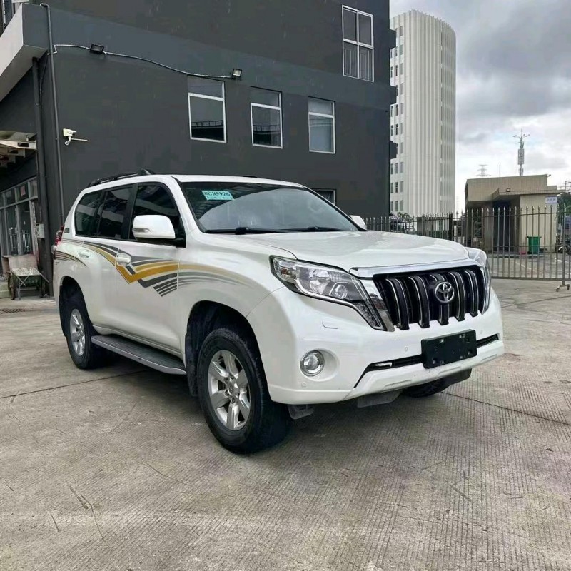 佛山17年丰田普拉多2