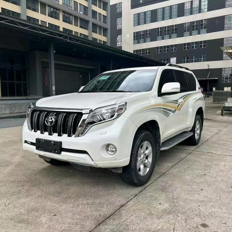 佛山17年丰田普拉多3