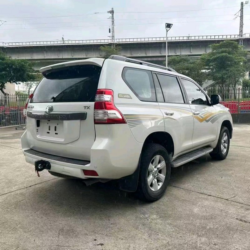 佛山17年丰田普拉多7