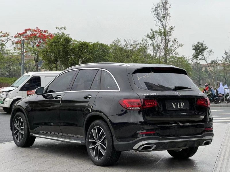 东莞21年奔驰GLC7