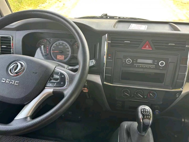 保定21年东风多利卡5