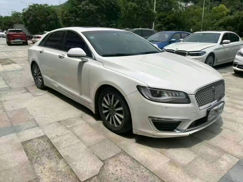 新余18年林肯MKZ2