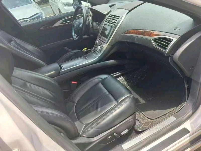 新余18年林肯MKZ4