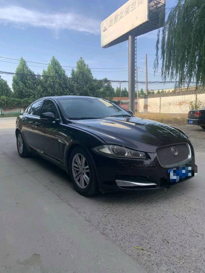 保定14年捷豹XFL3