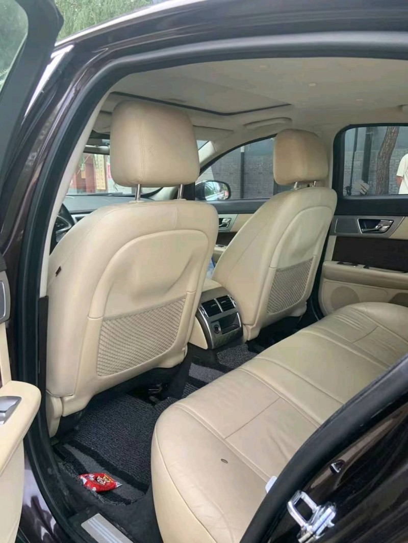 保定14年捷豹XFL5