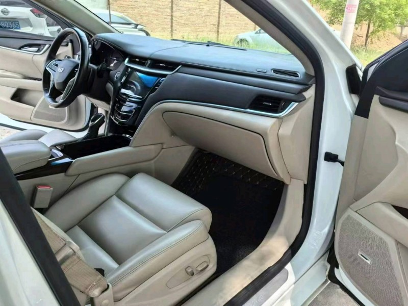 保定17年凯迪拉克XTS5