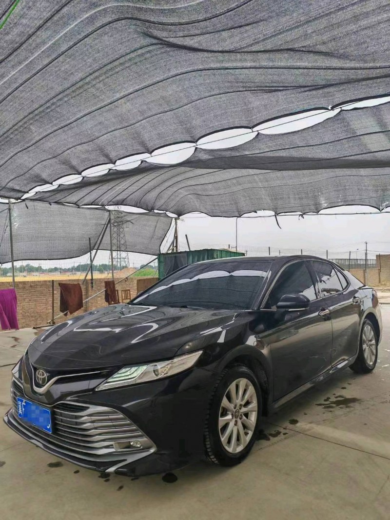 保定18年丰田凯美瑞3