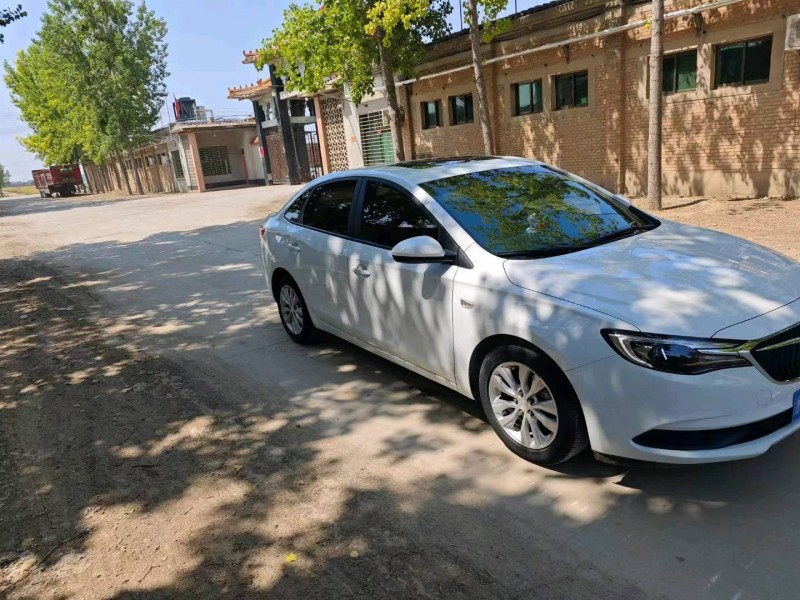 保定20年别克英朗3