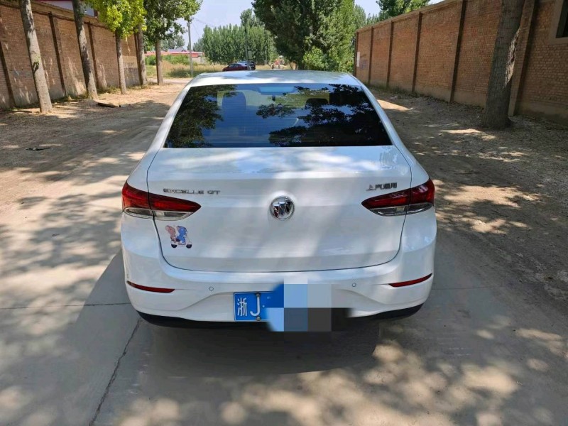 保定20年别克英朗9